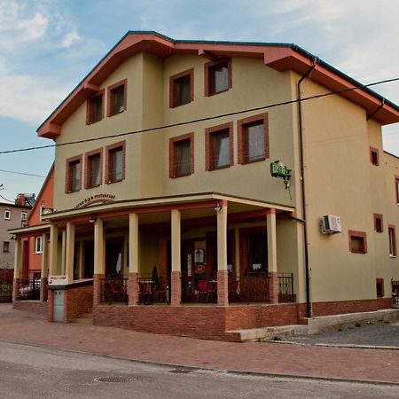 Penzion Kozak B&B Sebedrazie Екстер'єр фото