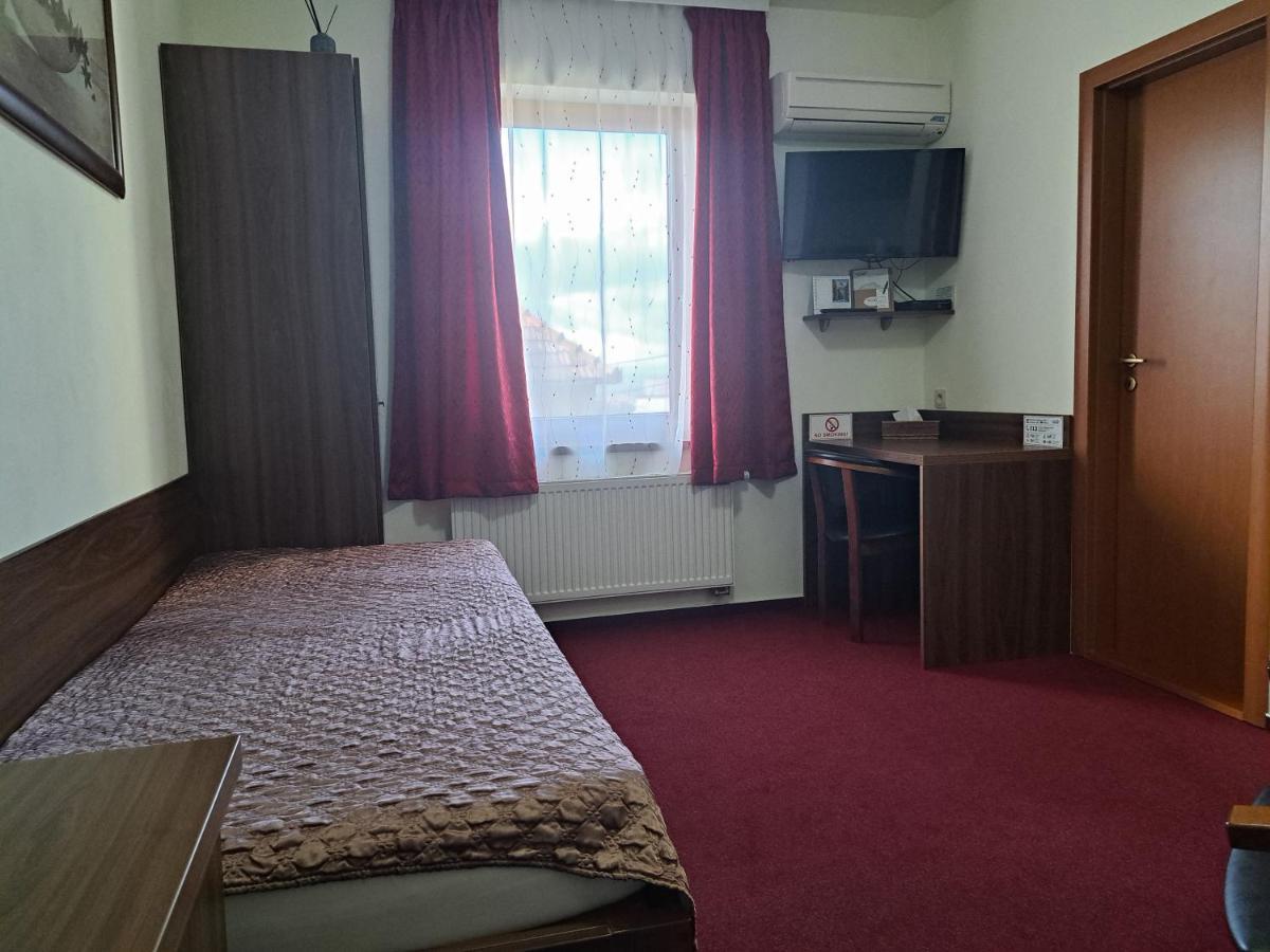 Penzion Kozak B&B Sebedrazie Екстер'єр фото